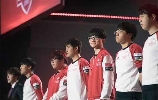 而领先者哪 而领先者哪