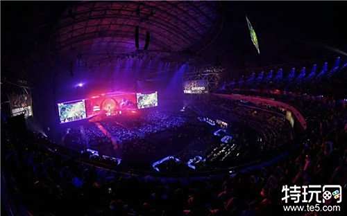 连续6场西 连续6场西