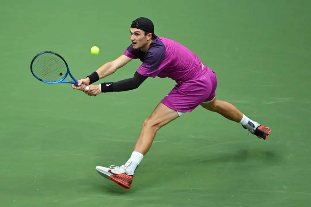 一个致力于 一个致力于